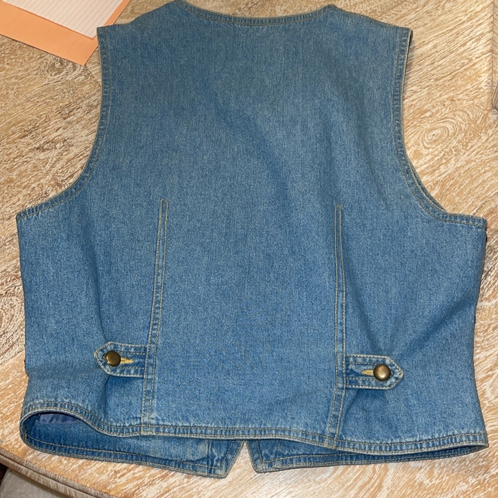 Vintage Liz Wear Embroidered Floral Denim Vest - Picture 6 of 6